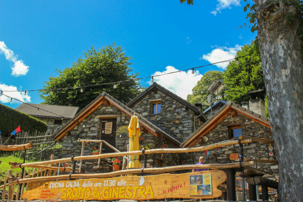 grotto la ginestra